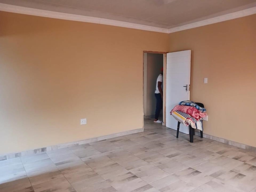 6 Bedroom Property for Sale in Eastern Karoo Eastern Cape